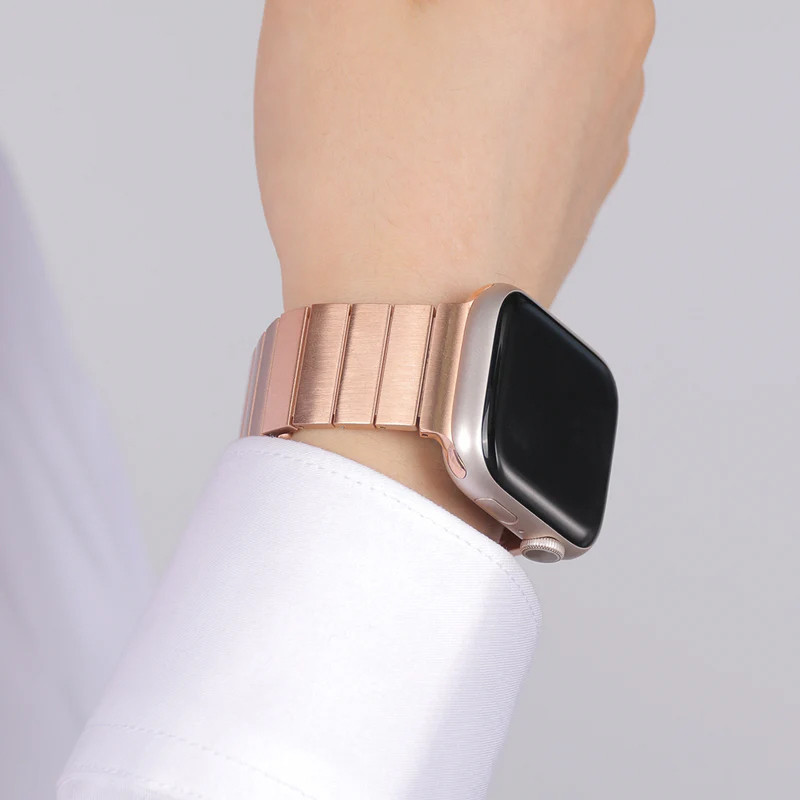 بند گوف مدل Luxury Magnet مناسب برای اپل واچ سری 10 سایز 46 میلی متری