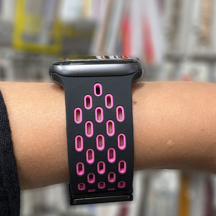 بند گوف مدل Breathable Siliconi Magnetic مناسب برای اپل واچ Ultra 3 49mm