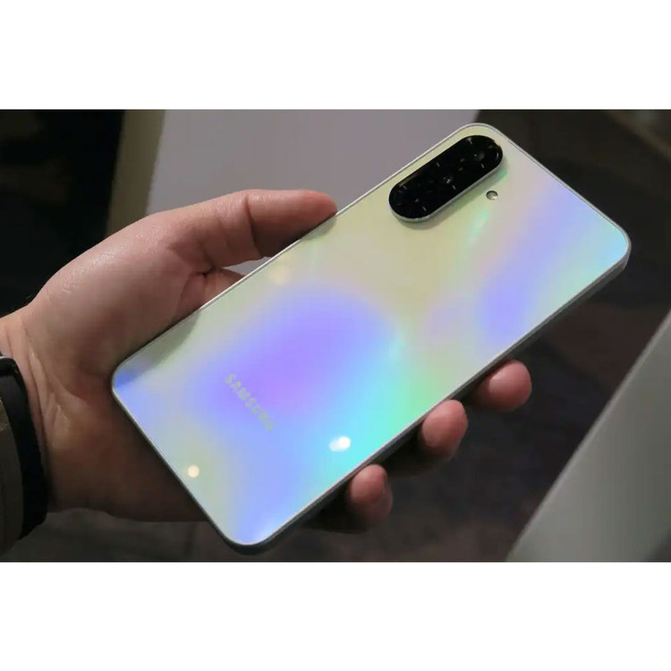 گوشی موبایل سامسونگ مدل Galaxy A36 دو سیم کارت ظرفیت 256 گیگابایت و رم 8 گیگابایت - ویتنام - به همراه شارژر 25 وات سامسونگ