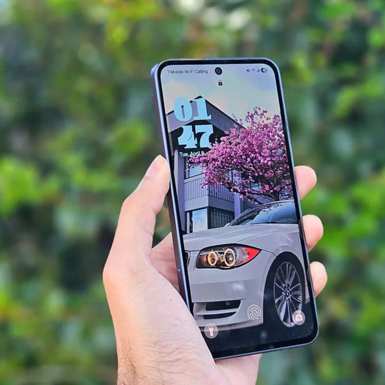 گوشی موبایل سامسونگ مدل Galaxy A36 دو سیم کارت ظرفیت 256 گیگابایت و رم 8 گیگابایت - ویتنام - به همراه شارژر 25 وات سامسونگ