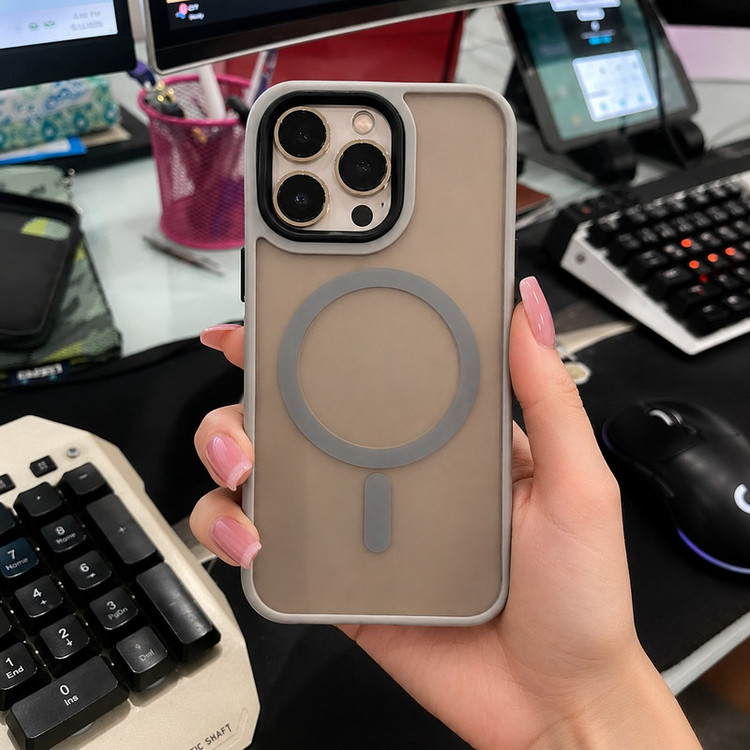 کاور گاردتک اساک مدل QMag مناسب برای گوشی موبایل اپل iPhone 16 Pro Max